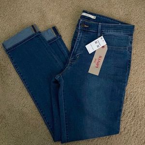 712 slim Levi jeans (NWT)